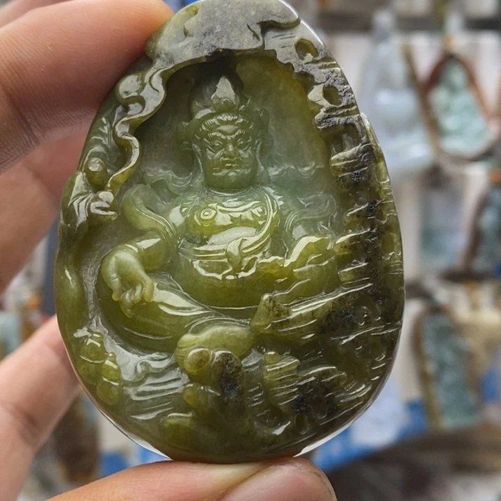 颈饰未镶嵌翡翠财哥