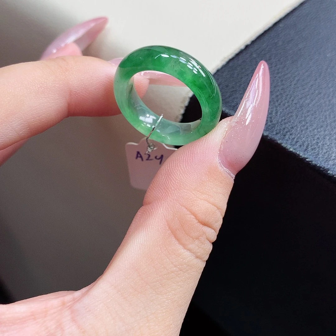 翡翠戒指未镶嵌11-12号