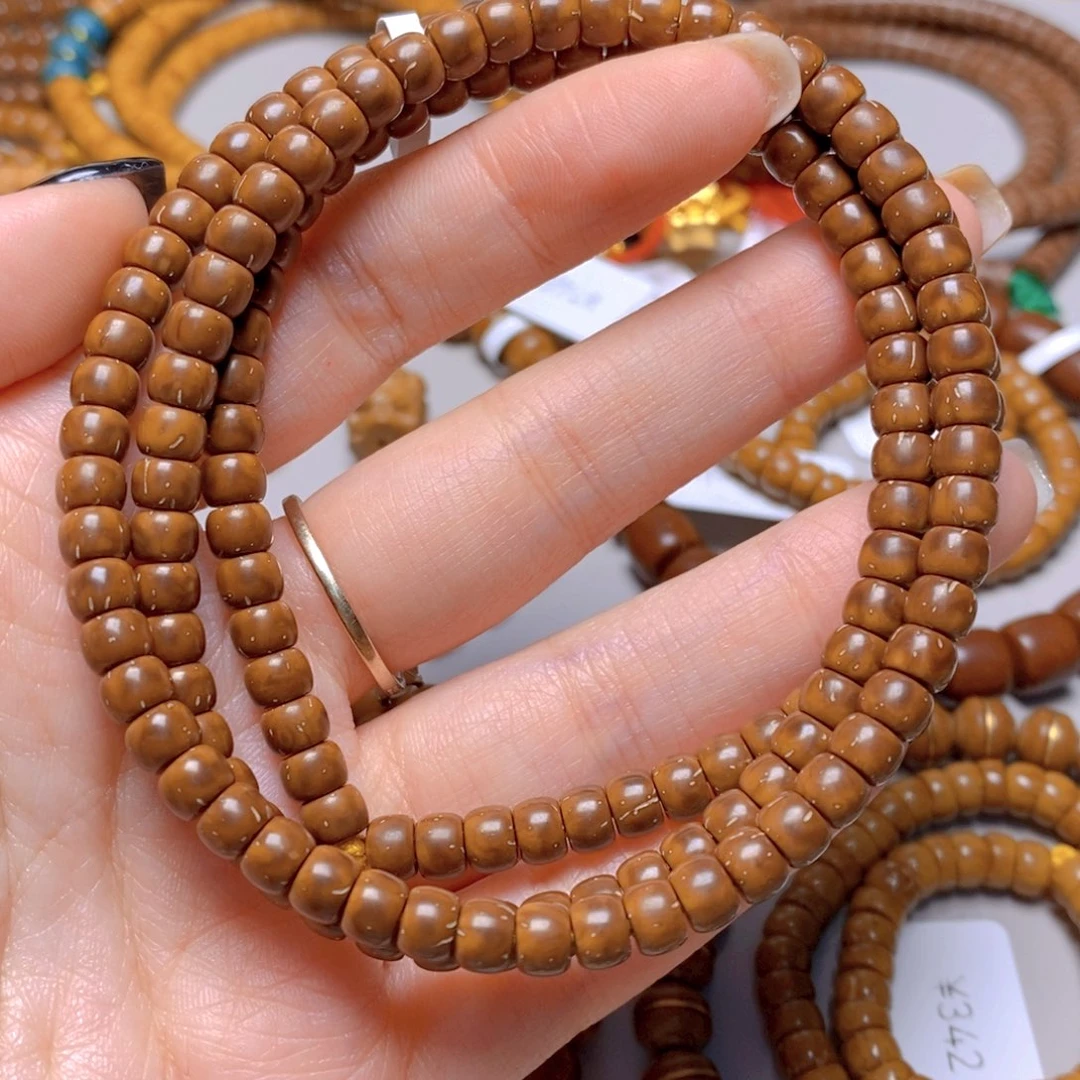 紫金鼠手串4.鼠尖料老型脖挂5.3