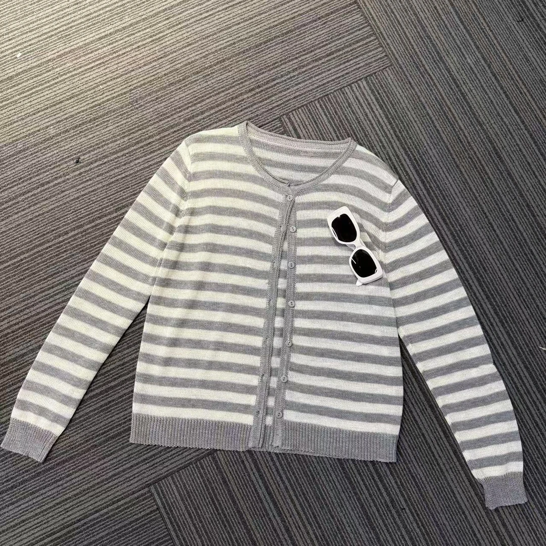 熙薇【松子藏幽】2025早秋百搭休闲小香风长袖新款上衣H3763