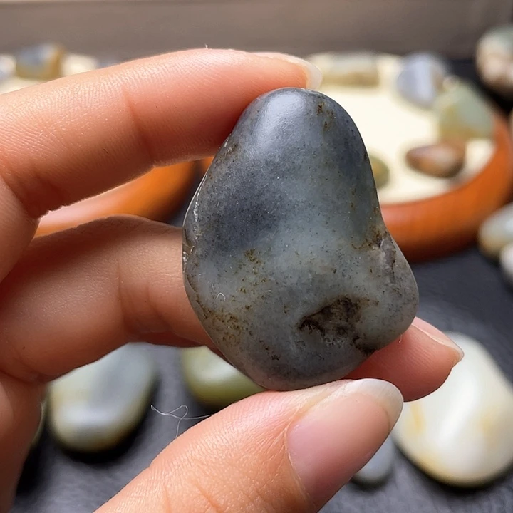 和田玉颈饰未镶嵌40