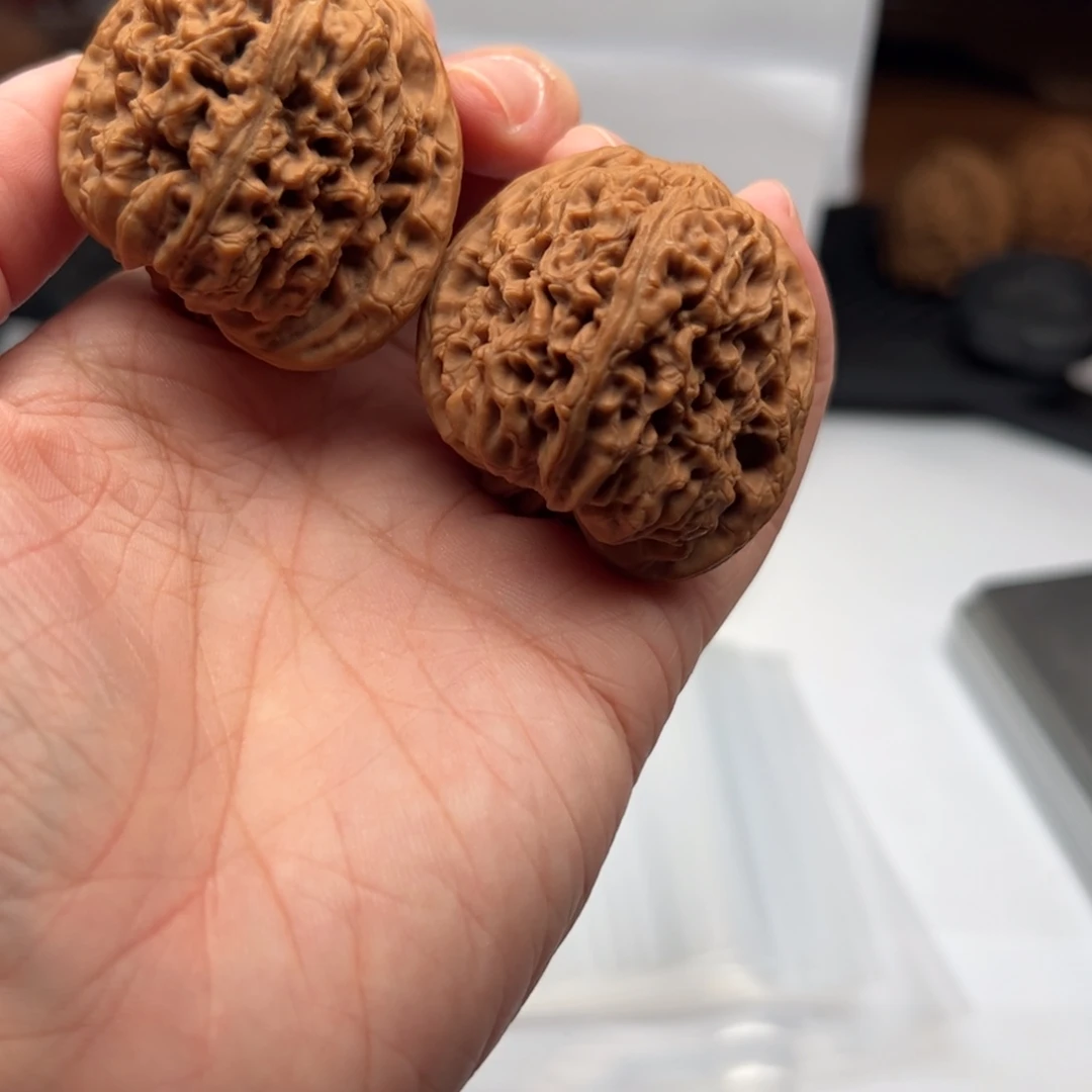 文玩核桃吊坠南疆40天残