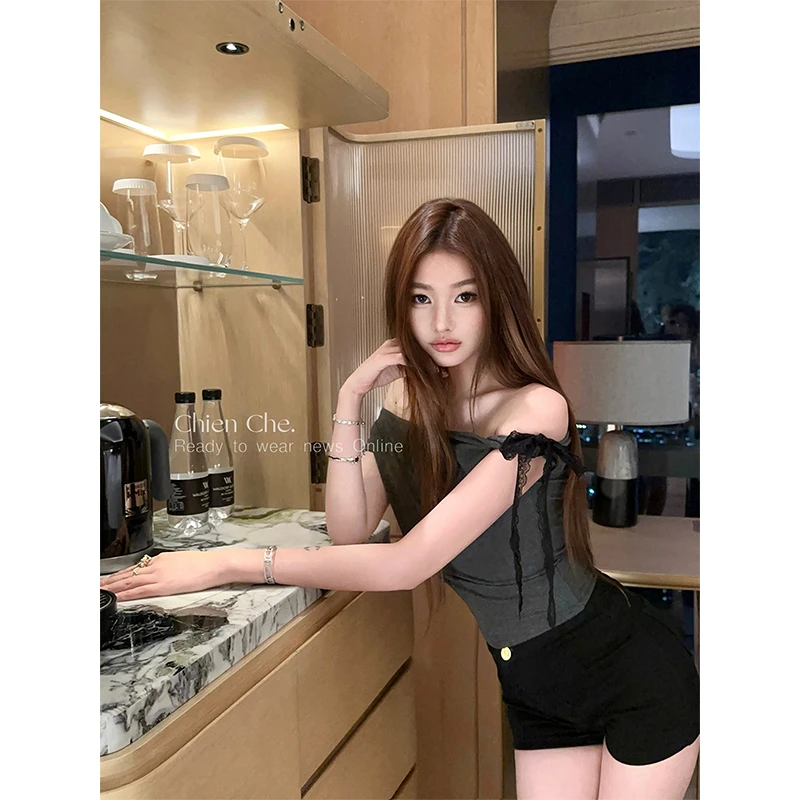 车迟恩Chien“芬兰女友”赵美延同款绑带蕾丝蝴蝶结短袖t恤C250229