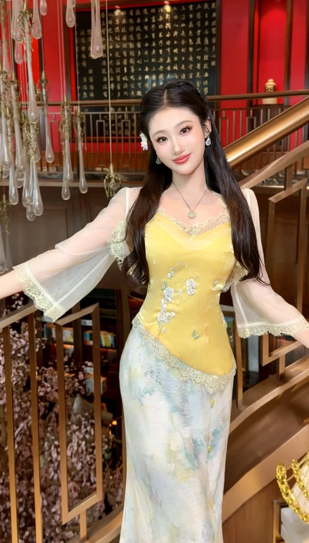 【媛珠 金步摇】重工刺绣收腰显瘦蕾丝开衫+吊带+鱼尾半裙中国风