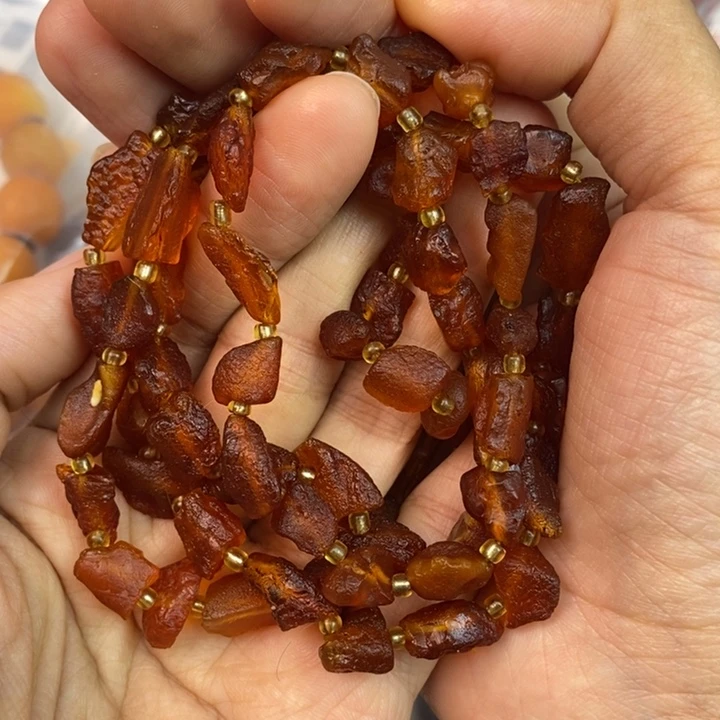 琥珀未镶嵌珠宝奇石