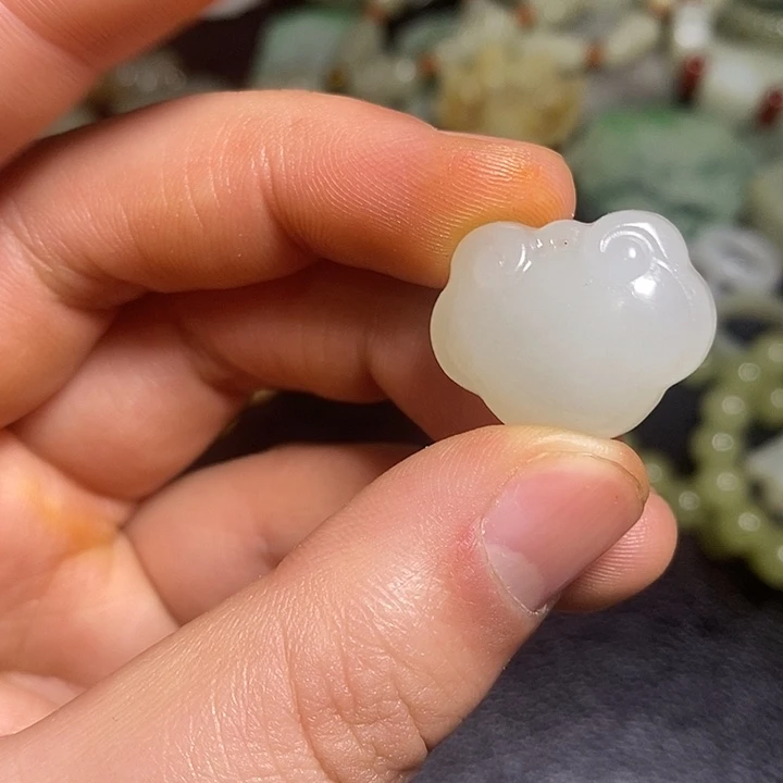 和田玉（子料）未镶嵌颈饰