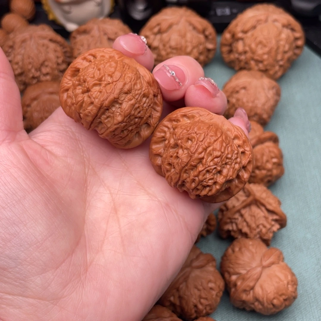 萌***y把件文玩核桃全品血麒麟39