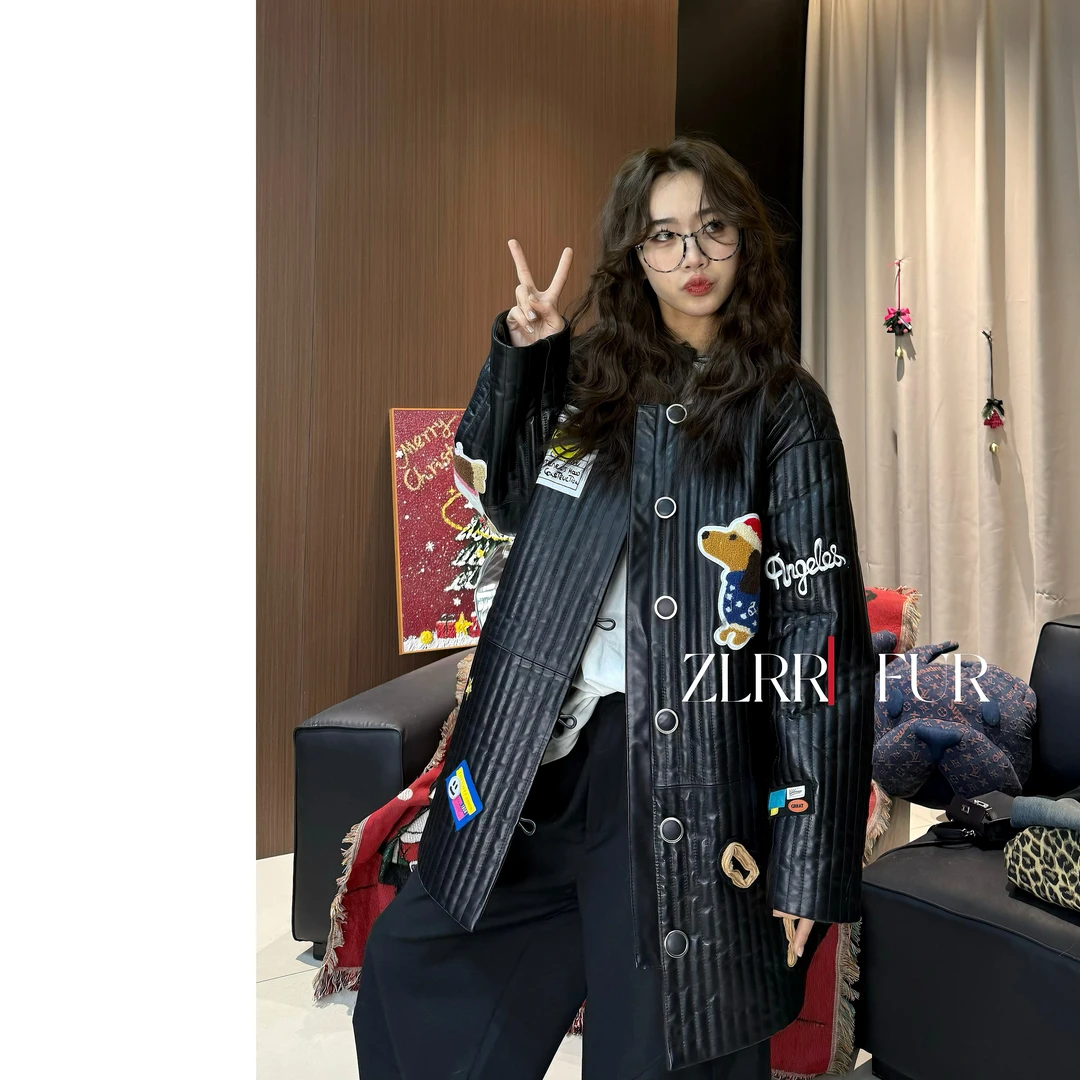 【ZLRR】“礼物定制”阔版刺绣绵羊皮加棉夹克款外套59227