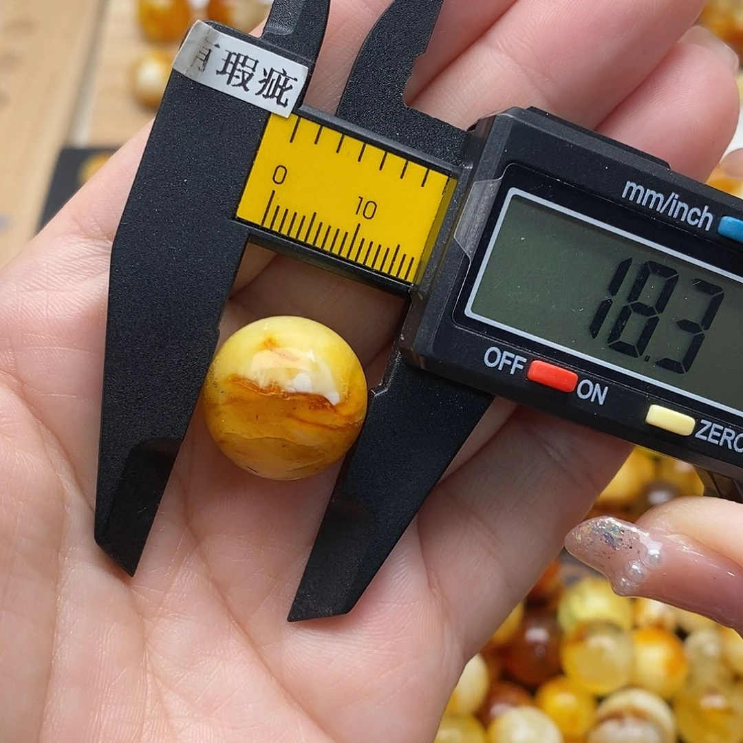 蜜蜡未镶嵌裸石蜜蜡1042