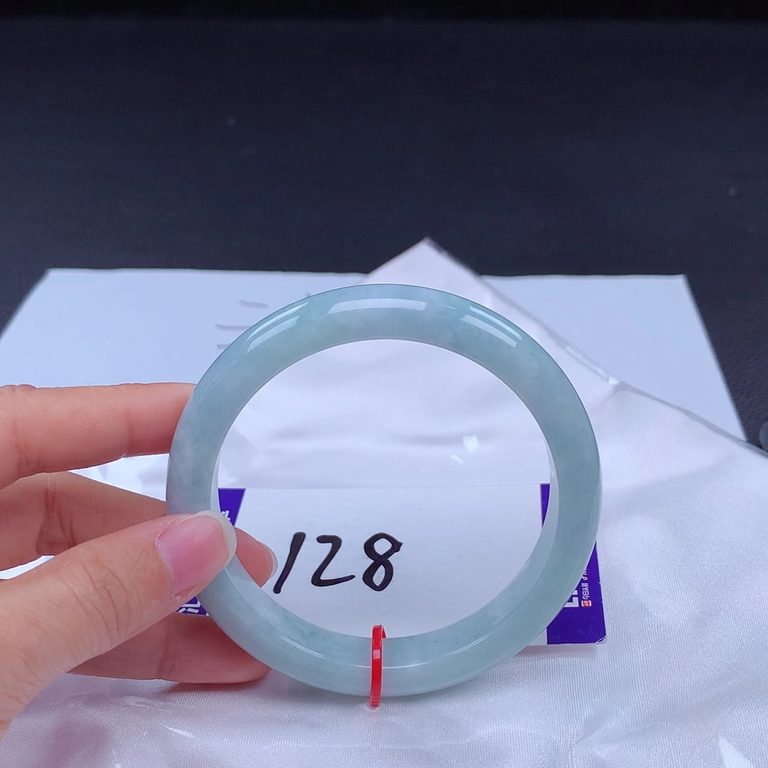 翡翠手镯未镶嵌手镯001026