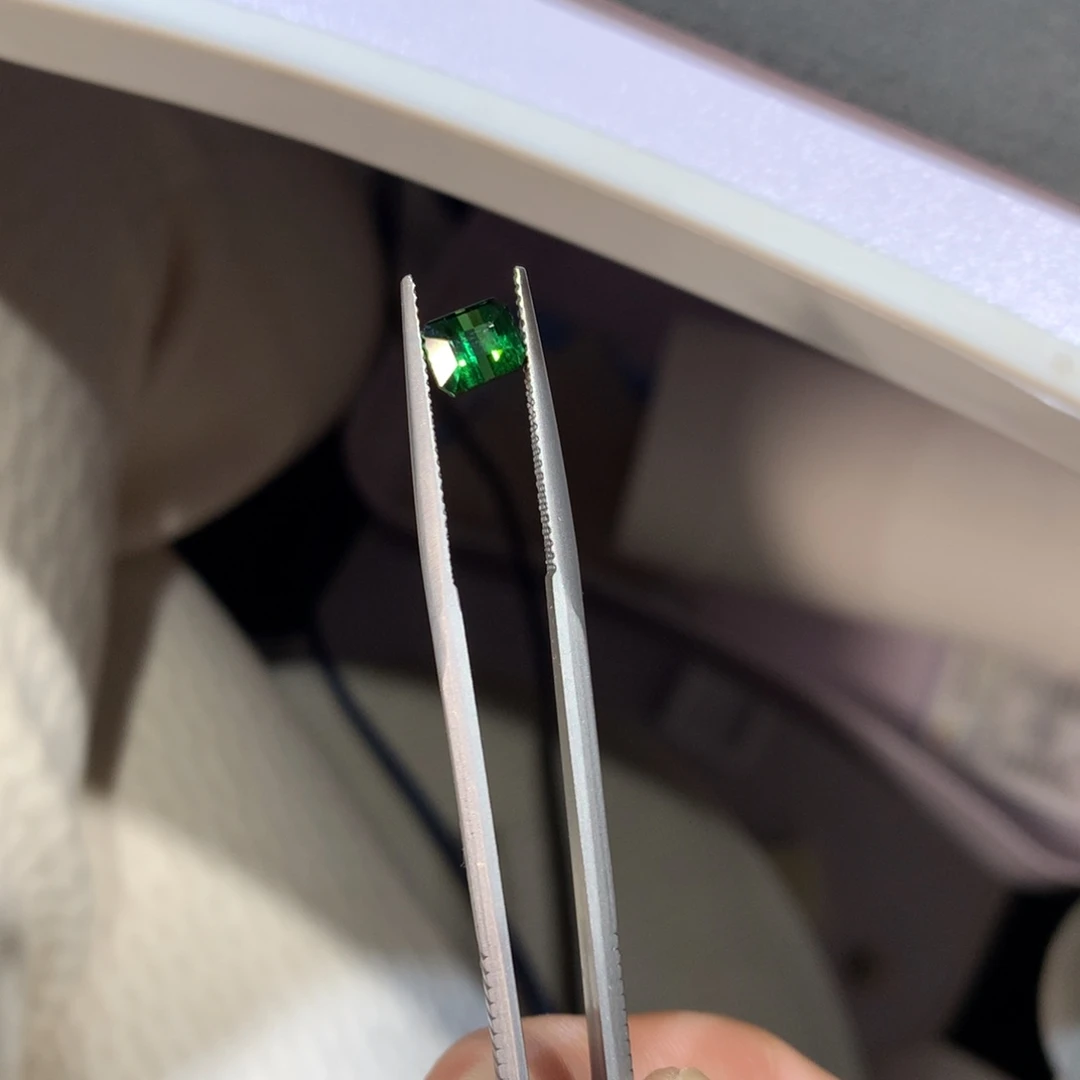 未镶嵌碧玺裸石1.53克拉