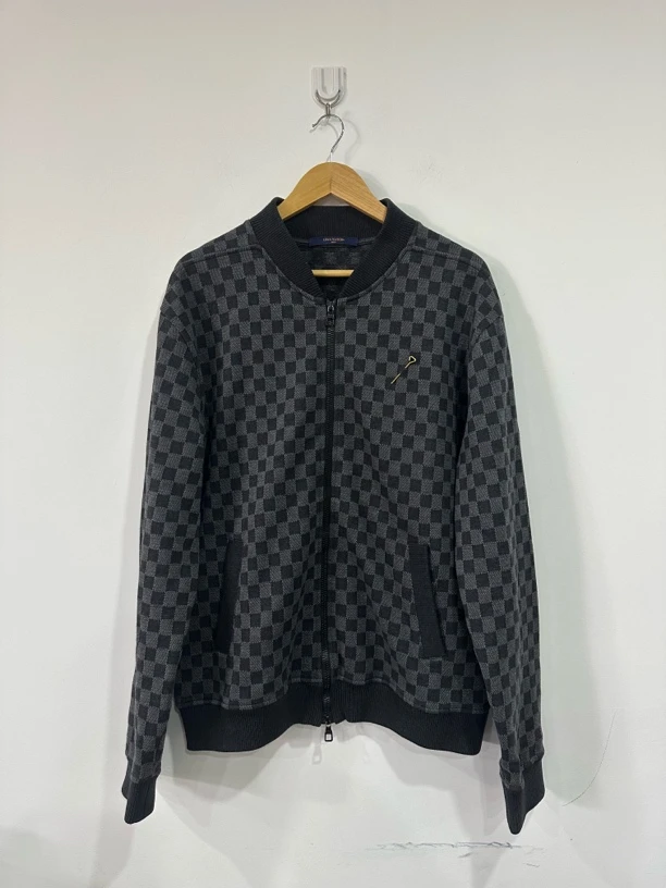 99新 LouisVuitton/路易威登 Lv 别针棋盘格外套 xxl 99新