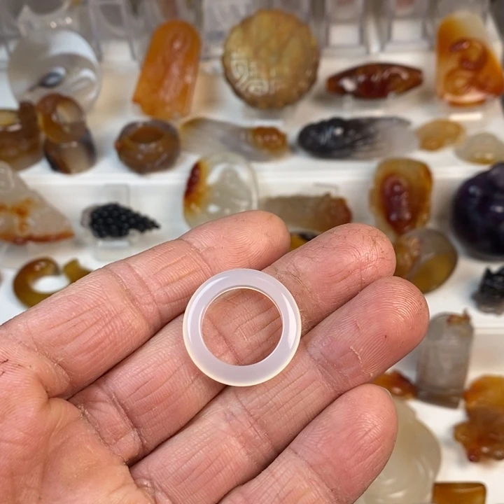 玛瑙/玉髓未镶嵌颈饰