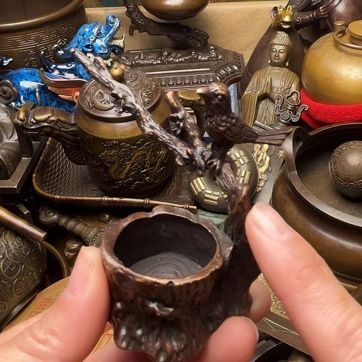 精美铜器批发档口