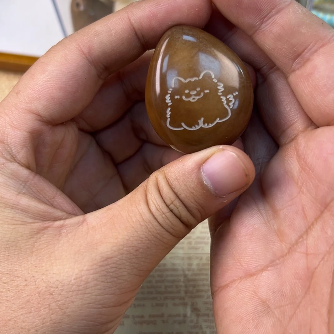 只买单纯的吊坠，没带链子，属的性质。