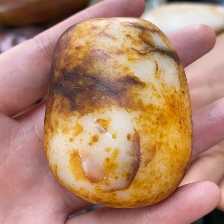 和田玉（糖玉）未镶嵌挂件