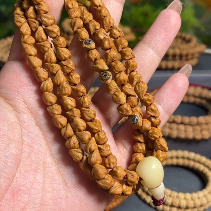 柏香籽/百香籽吊坠白芽斜打