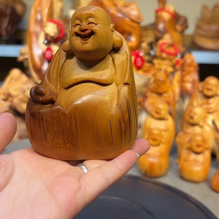 柏木太行崖柏弥勒佛