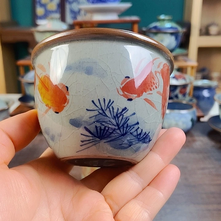 瓷片手工制作工艺精湛等