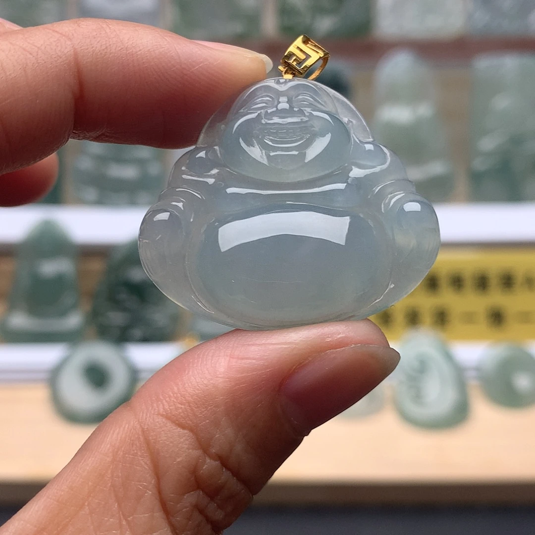 翡翠未镶嵌颈饰佛公