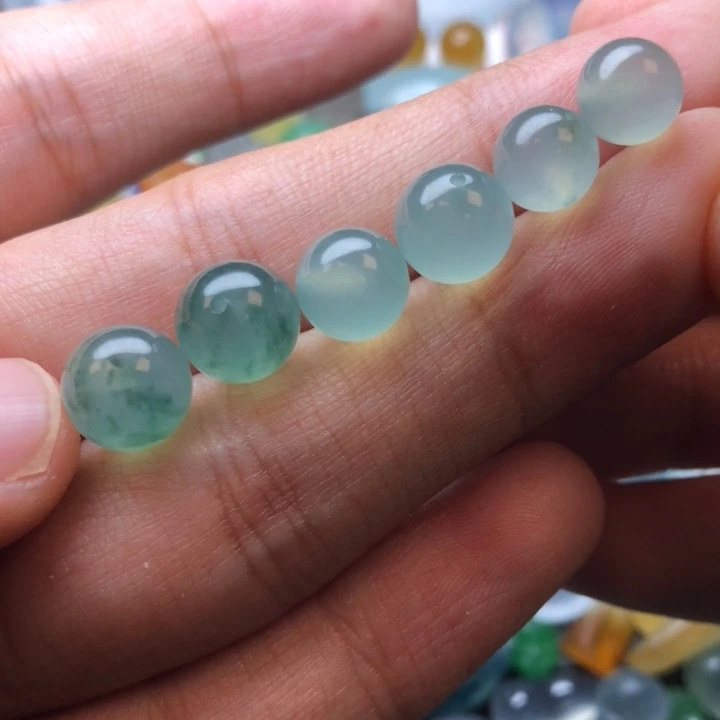 未镶嵌定制翡翠挂件