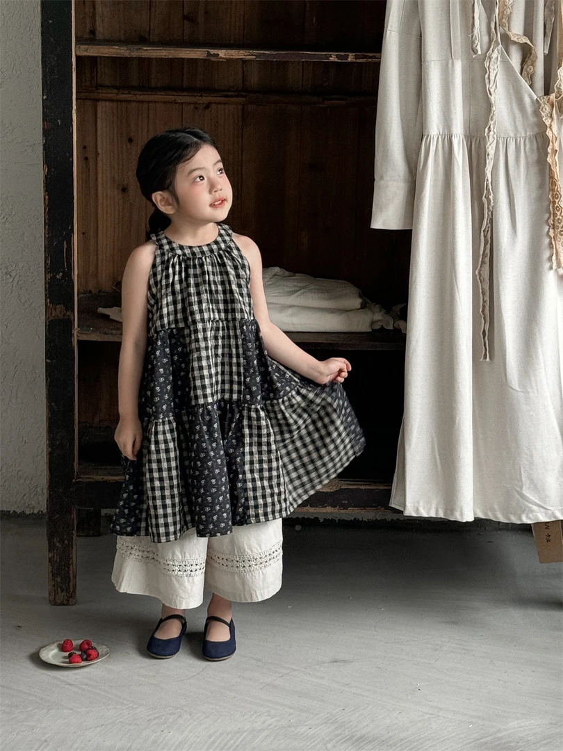 「多格拼接」 拼接经典格子挂脖连衣裙