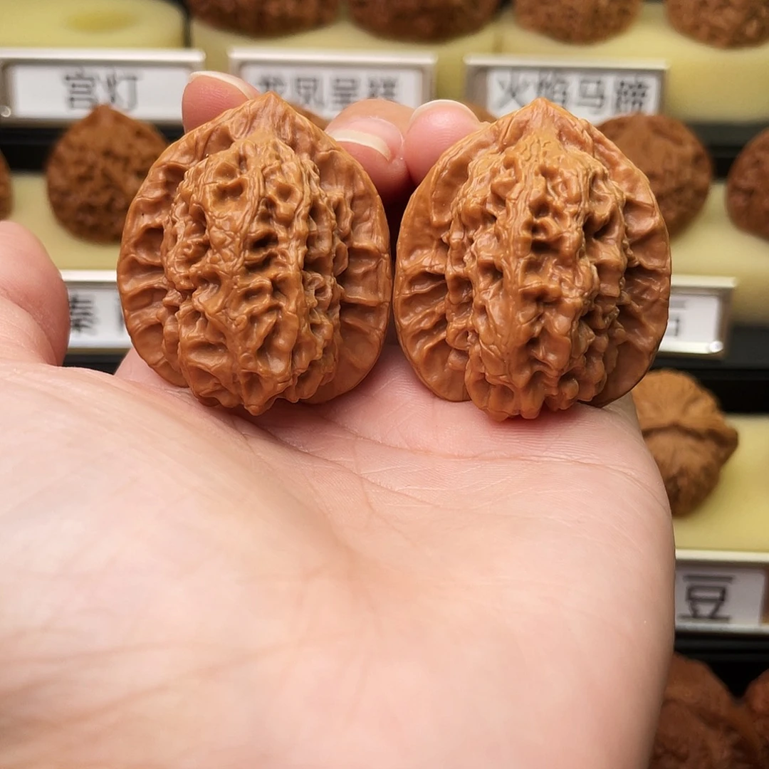 文玩核桃吊坠观音肚36尺614