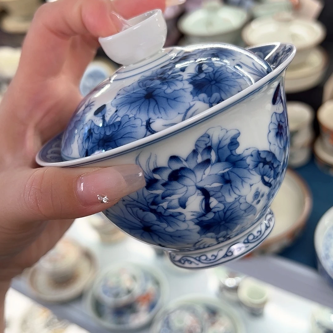 繁***星盖碗很漂亮，我很喜欢