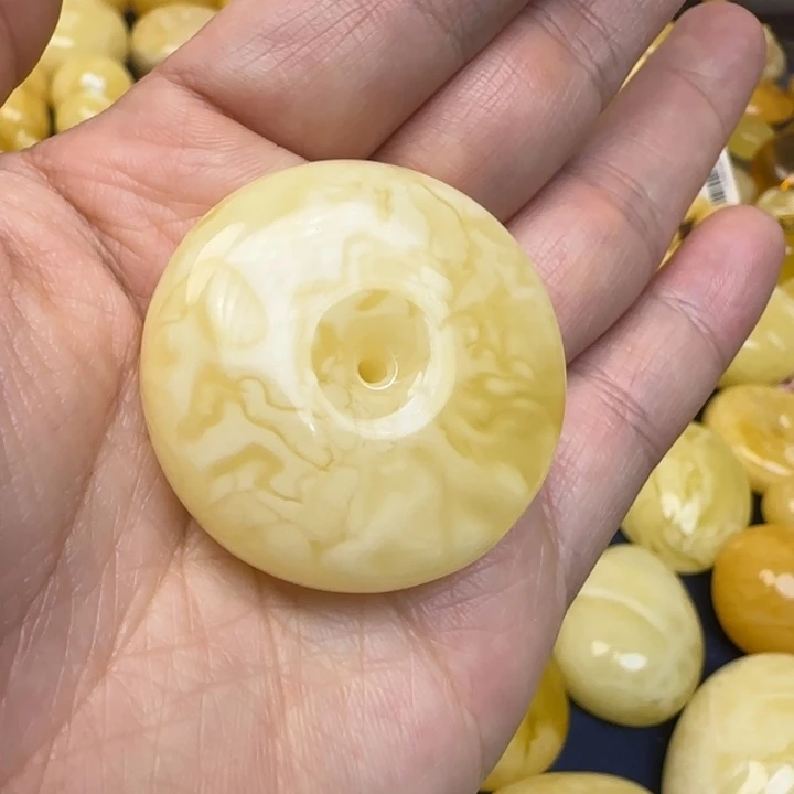 蜜蜡未镶嵌颈饰天然蜜蜡