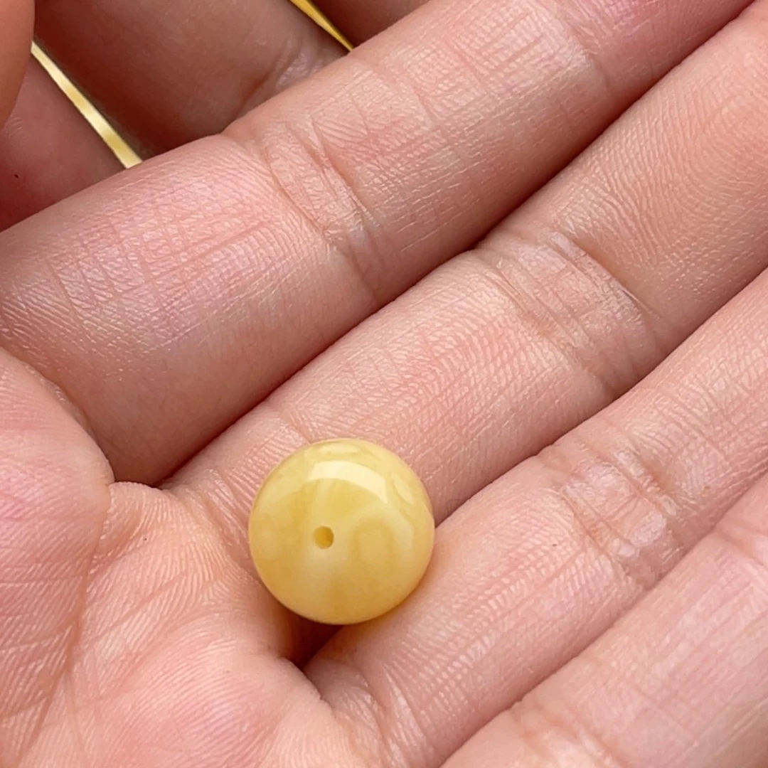 未镶嵌琥珀裸石贝*生蜜蜡梦