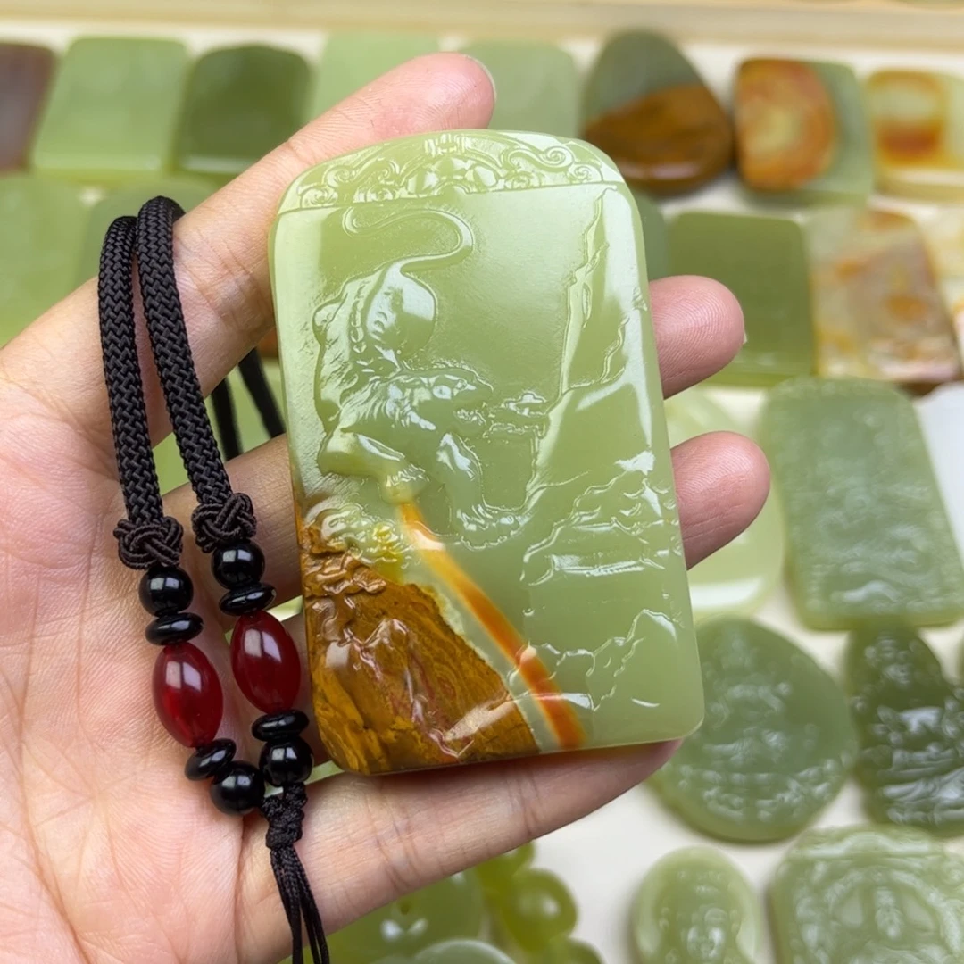 嘿****新疆昆仑山料虎牌