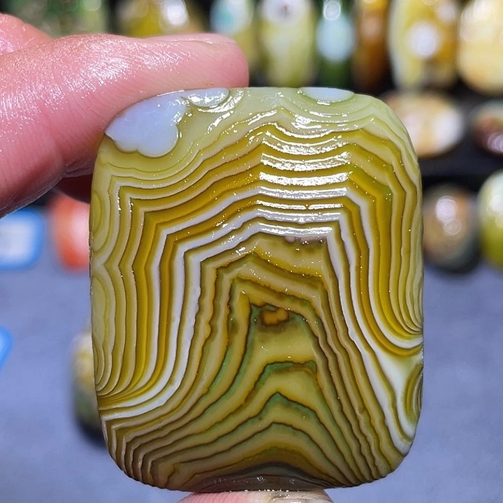 未镶嵌玛瑙/玉髓珠宝奇石