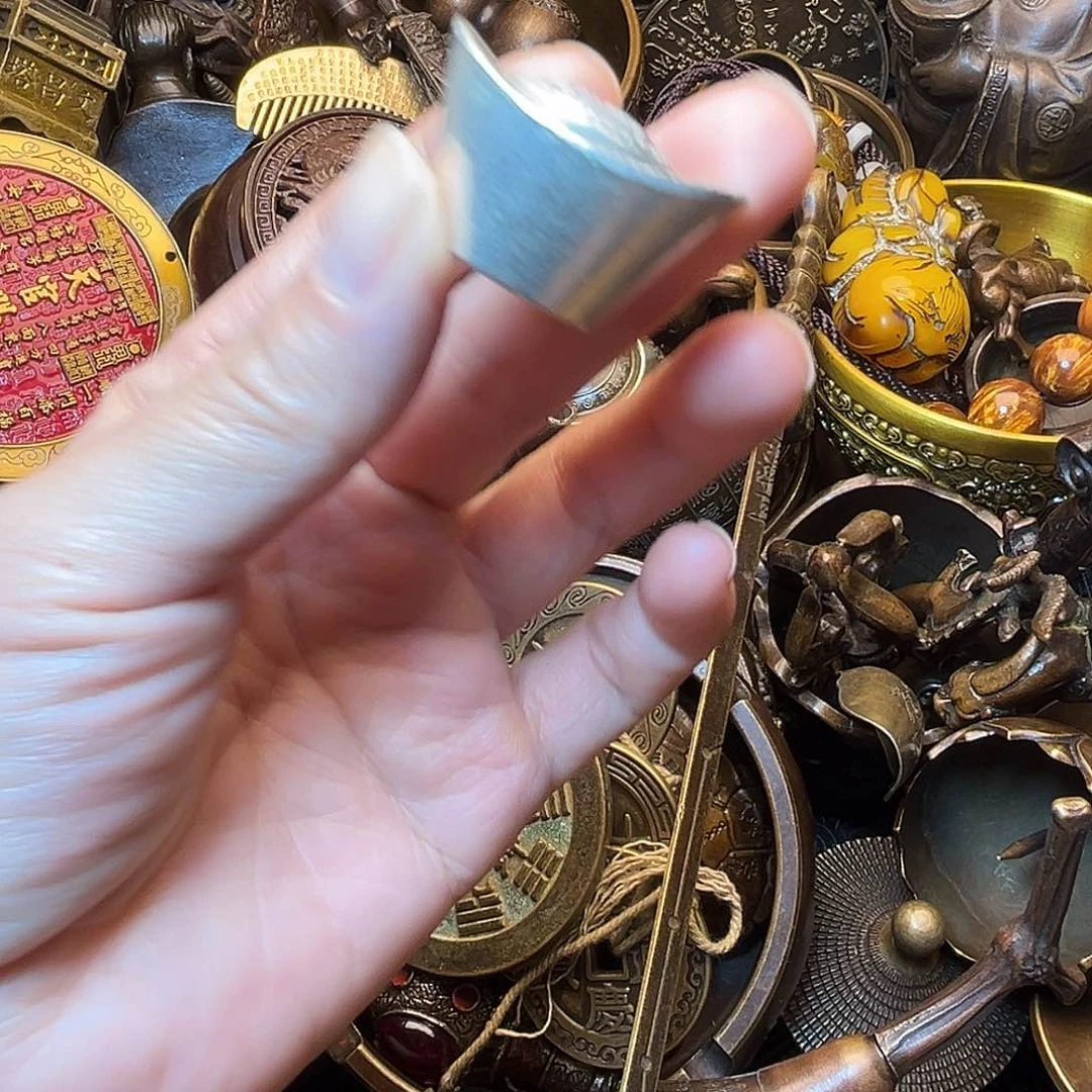 精美铜器工艺品等