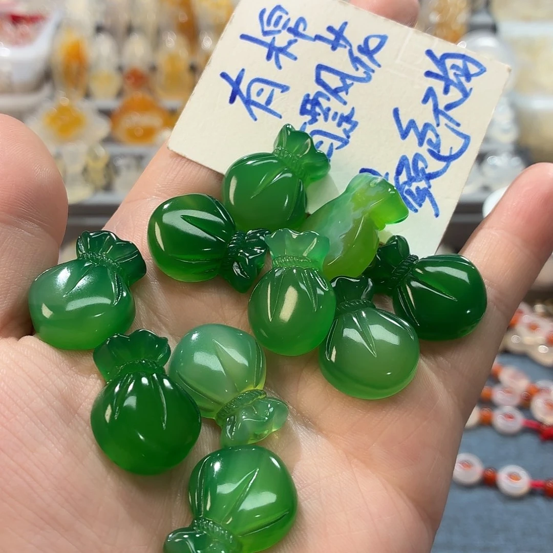 玛瑙/玉髓未镶嵌吊坠(不含链)