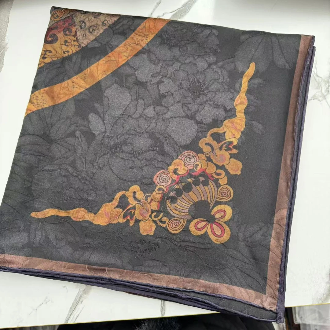 丝纡---唐卡坛城 湖丝重锻提丝香云纱桑蚕丝135*135围巾披肩