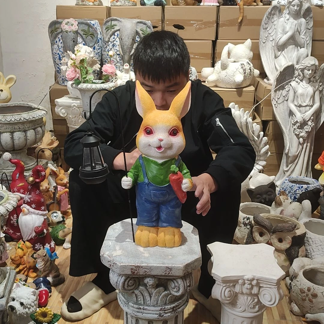 合成树脂兔子提灯摆件