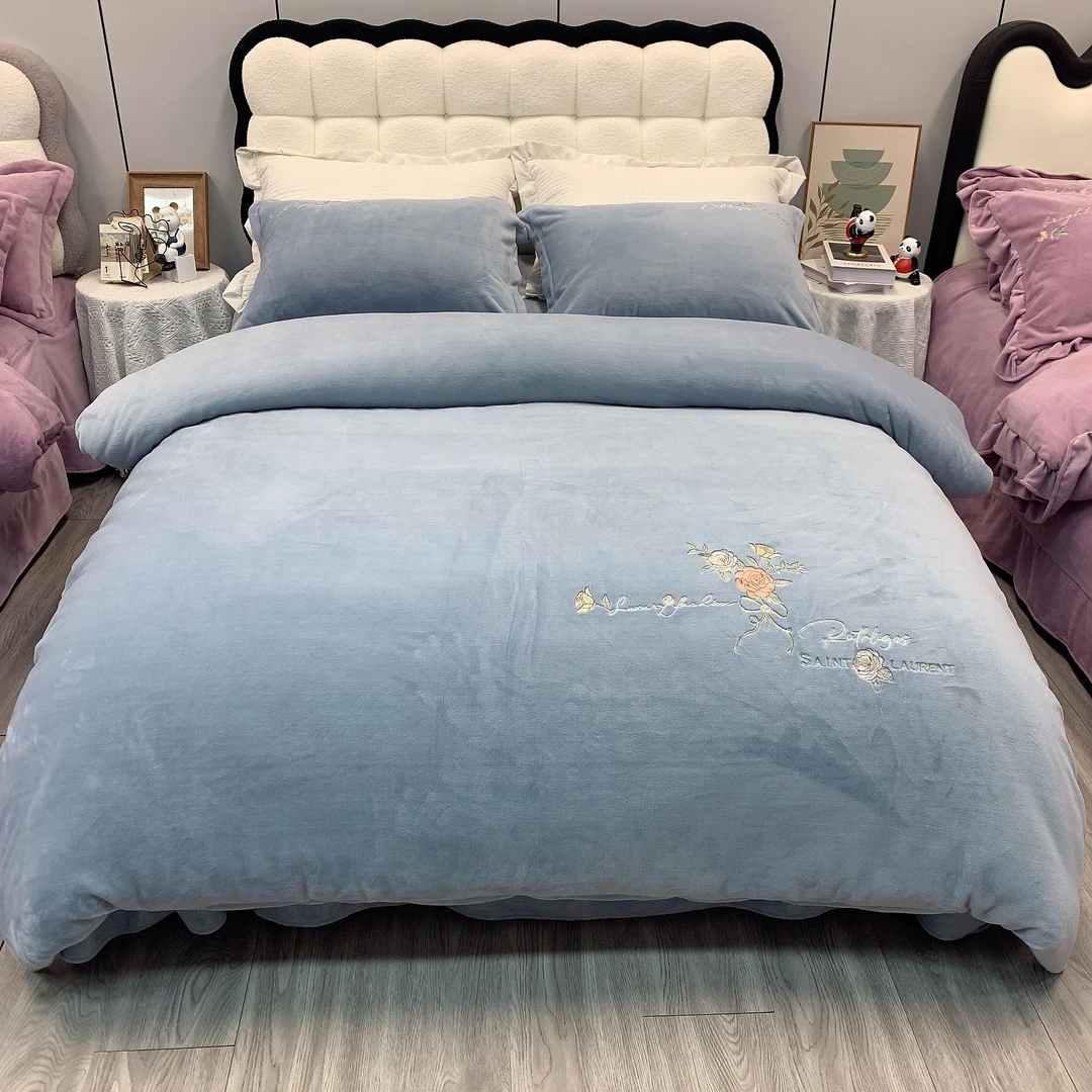 雪京现货 冬季加绒加厚宝宝绒牛奶绒绣花款四件套加绒加厚四件套