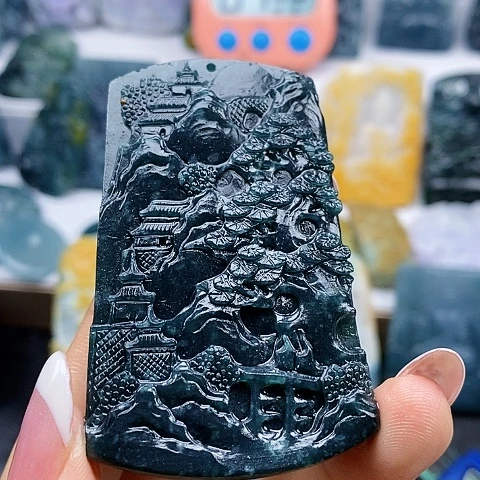 翌***日定制翡翠未镶嵌山水