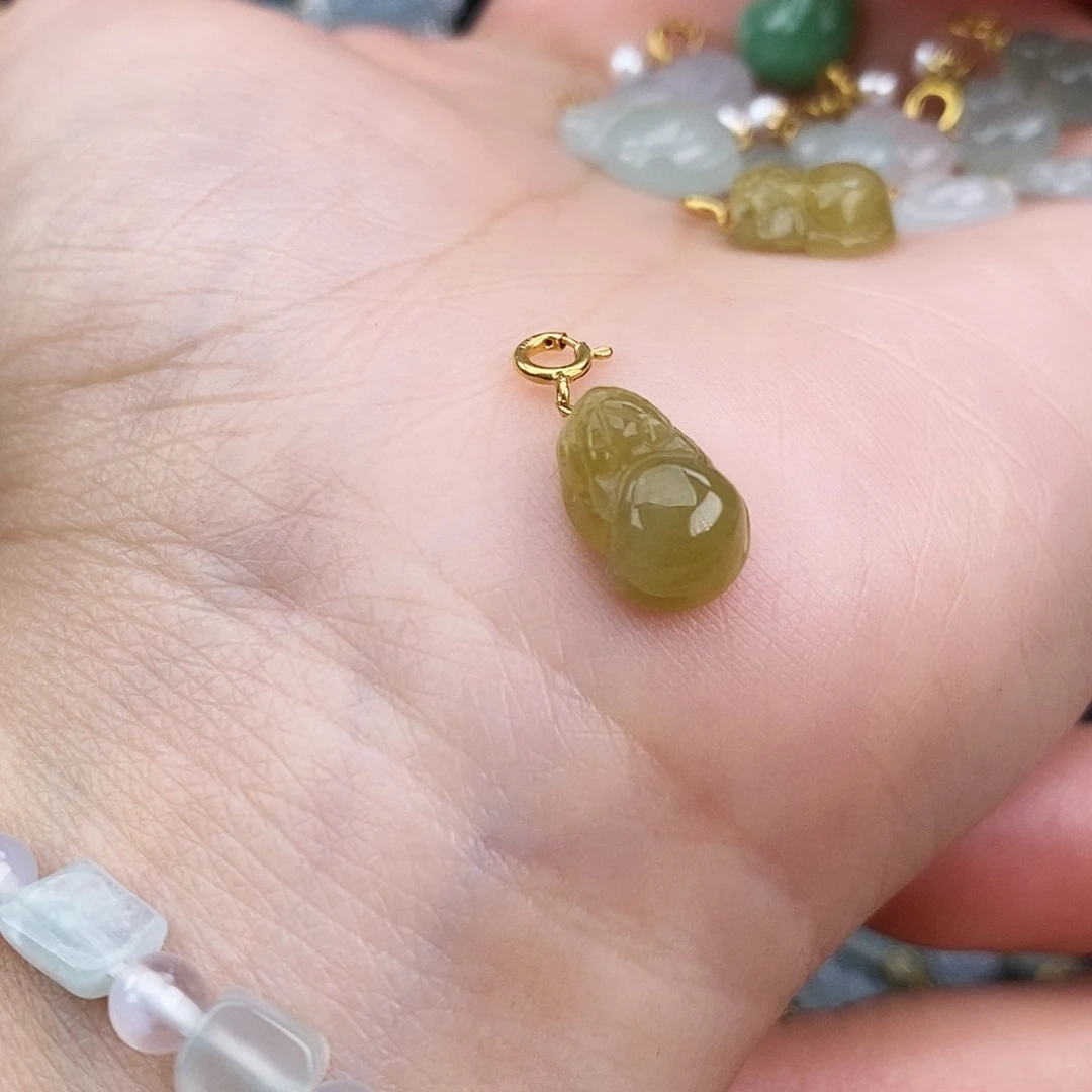 翡翠颈饰18K金镶嵌M****?貔貅