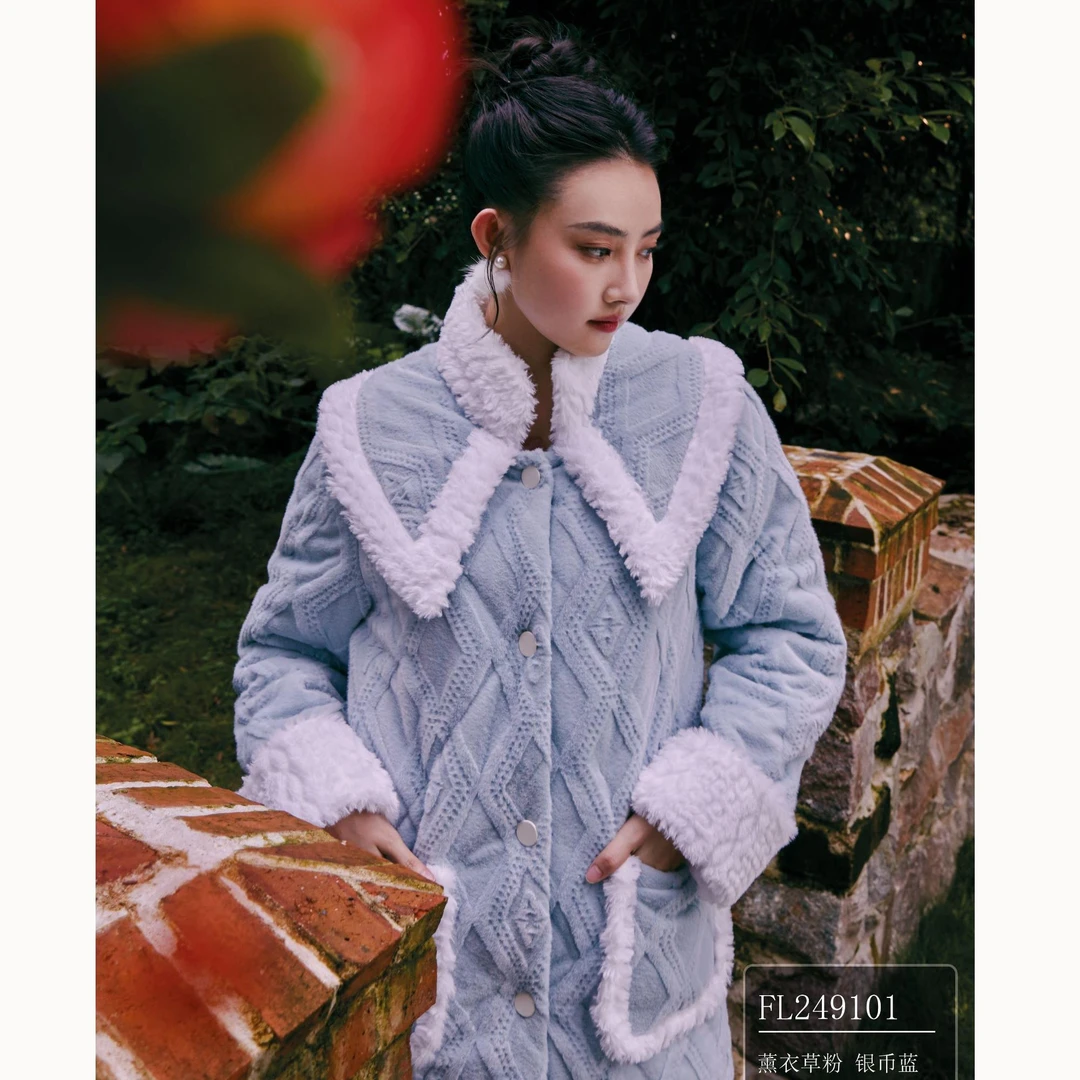 欧琳达设计师新年款轻奢三层夹棉加厚轻奢可外穿家居服套装冬款