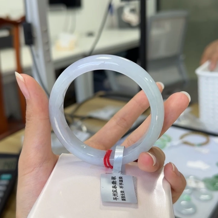 未镶嵌手镯翡翠?***忧紫罗兰