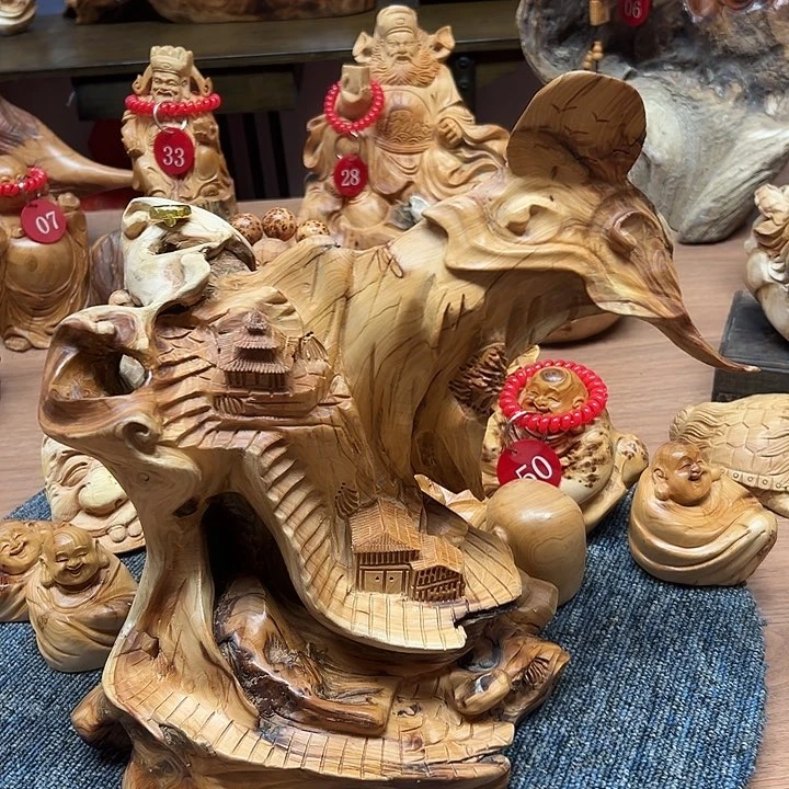 柏木太行崖柏手把摆件