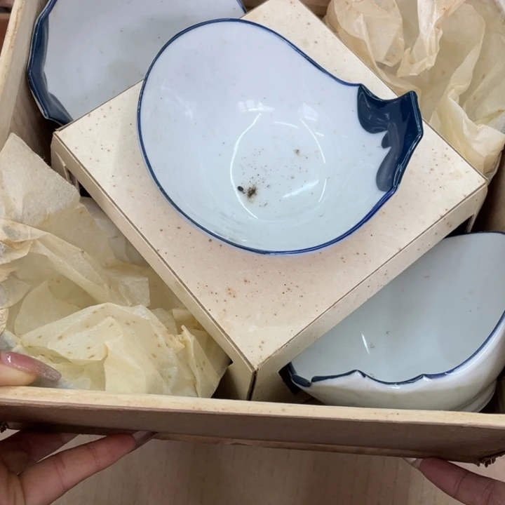 玲珑堂瓷器杂货铺钱**呀
