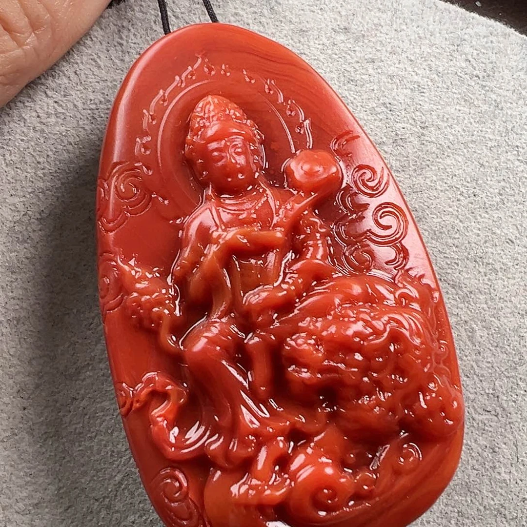 南红玛瑙吊坠未镶嵌