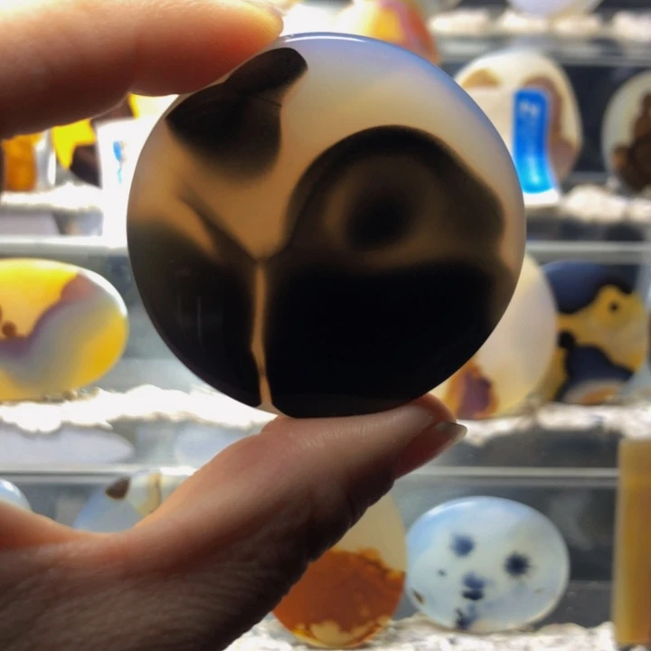 合金玛瑙/玉髓珠宝奇石61