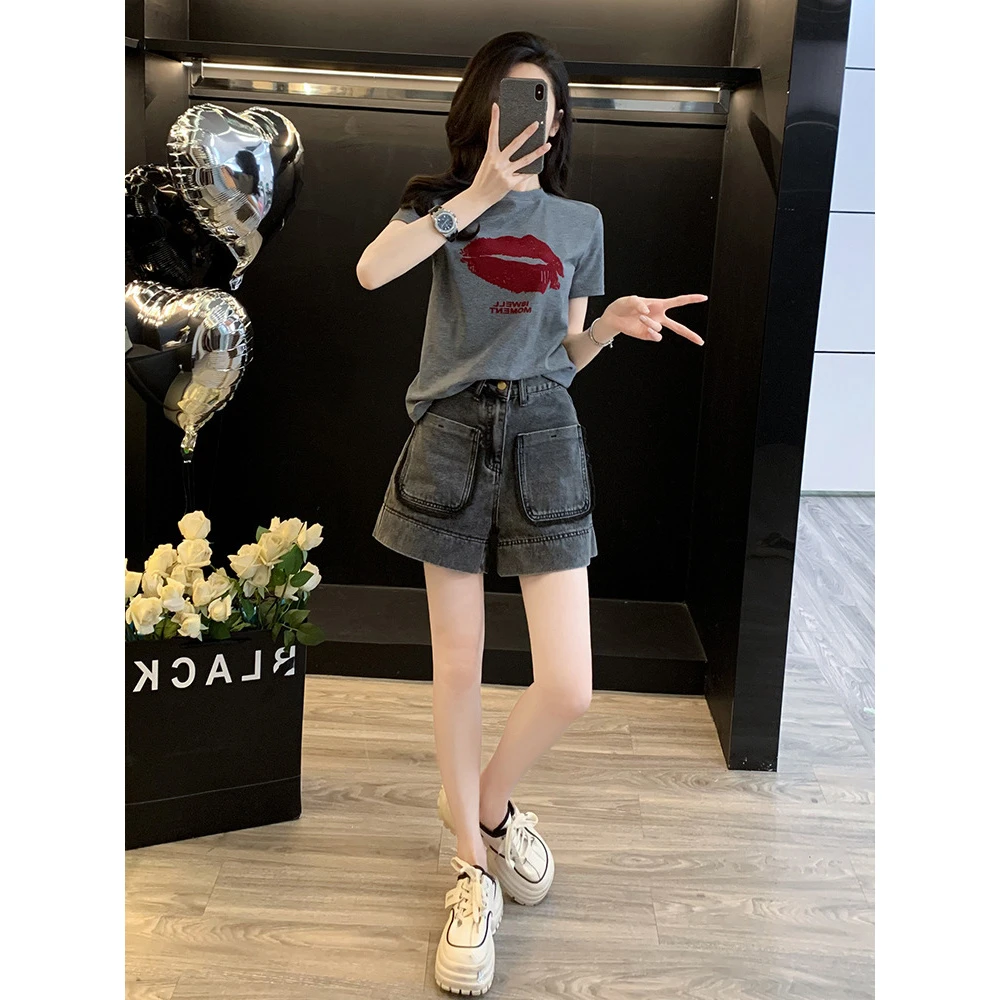 短袖女棉质短款红唇恤配高腰显瘦牛仔短裤套装减龄休闲夏装夏季