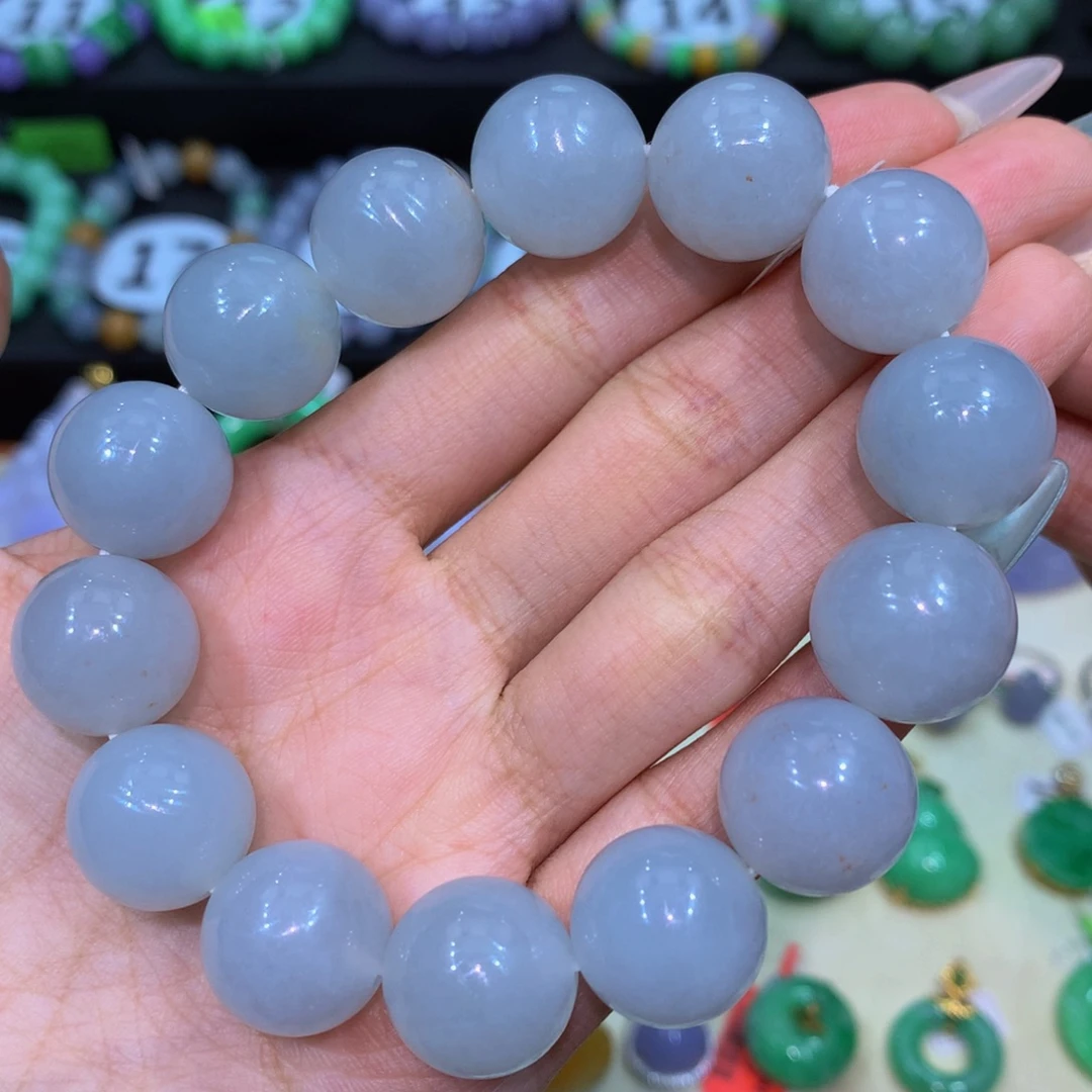 翡翠未镶嵌颈饰翡翠15