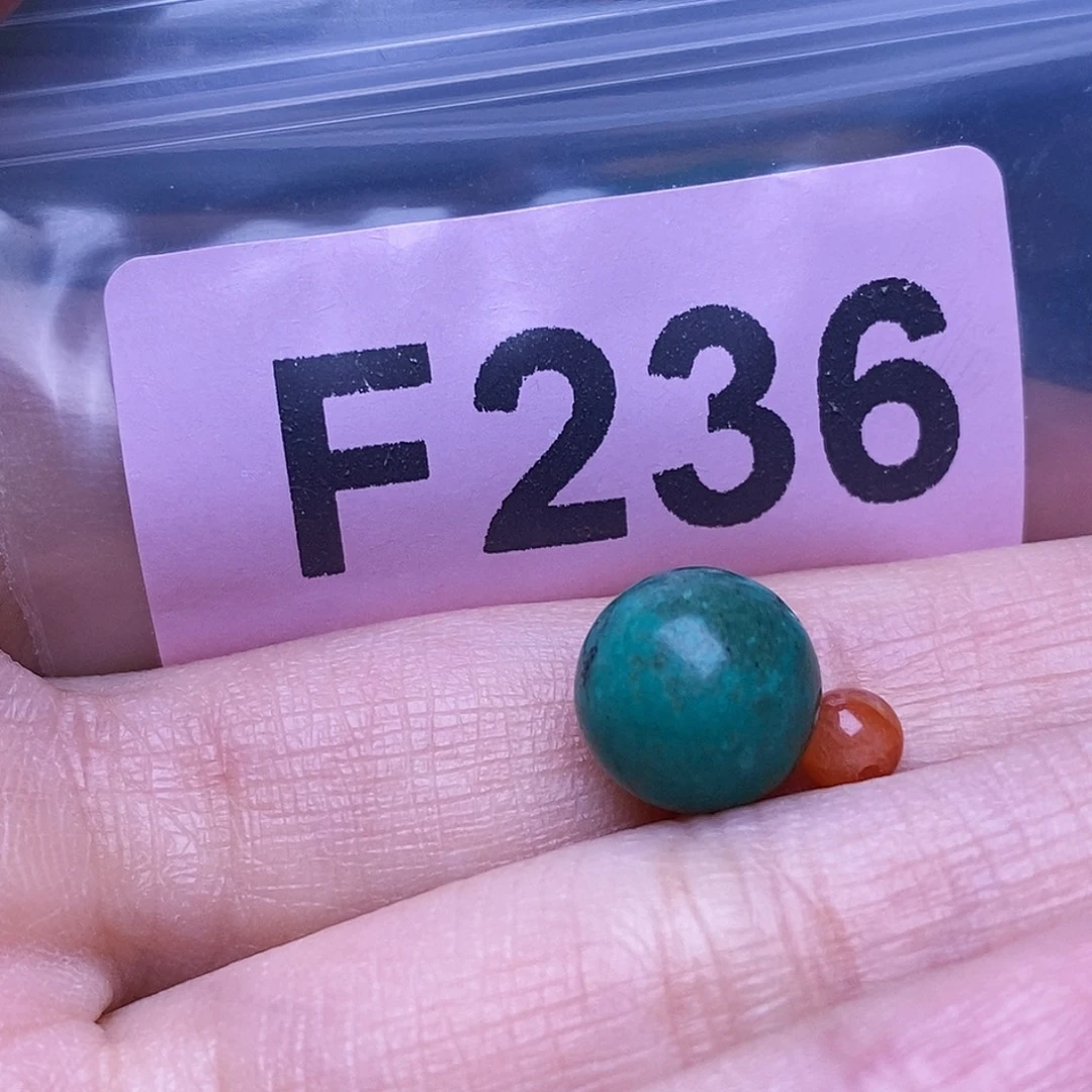 未镶嵌南红玛瑙珠宝奇石