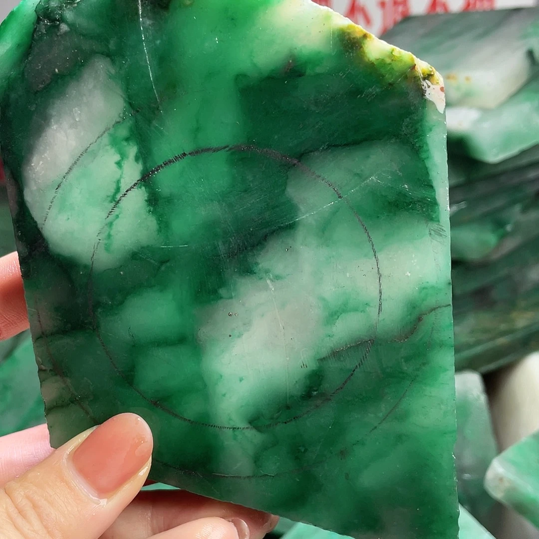 心***成定制石英质玉（非洲翠）
