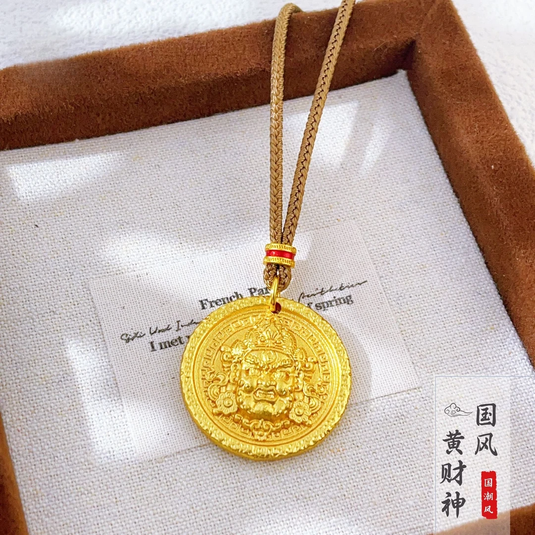 古法锤纹黄财神项链复古金色圆形双面个性浮雕圆牌吊坠国潮风